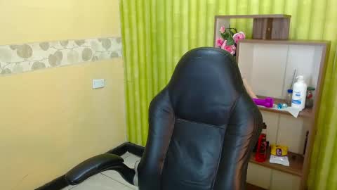 im NiallDun online show from January 11, 2025, 10:40 am