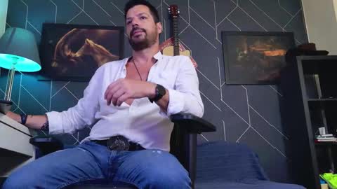 Snapshot of aaronbomer chatting on February 14, 2026, 12:40 am Aaron online show from February 14, 2026, 12:40 am