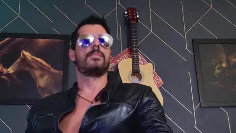 Snapshot of aaronbomer chatting on February 27, 2026, 8:36 am Aaron online show from February 27, 2026, 8:36 am