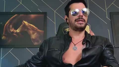 Snapshot of aaronbomer chatting on March 7, 2026, 2:52 am Aaron online show from March 7, 2026, 2:52 am