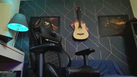 Snapshot of aaronbomer chatting on March 12, 2026, 6:14 pm Aaron online show from March 12, 2026, 6:14 pm