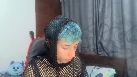 aaronevilxx online show from September 18, 2025, 5:09 am