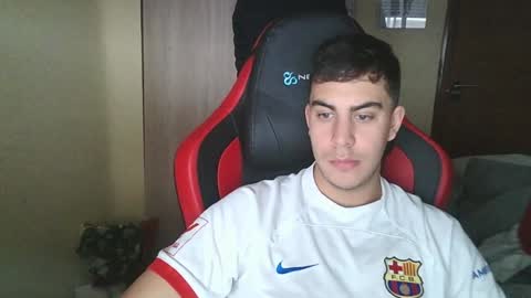 aaronlavine online show from December 29, 2024, 3:24 pm