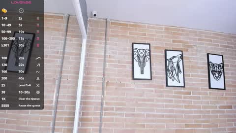 abbey_walker online show from October 24, 2025, 11:06 am