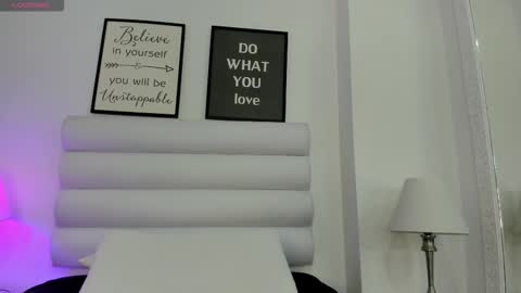 abbey_walker online show from March 9, 2026, 11:03 am