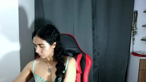 Martina online show from October 10, 2025, 2:38 pm