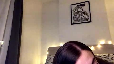 Abbie xo online show from October 2, 2025, 6:37 pm