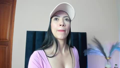 Abbie Joness online show from October 30, 2025, 11:33 am