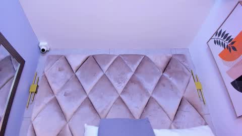 abbiethomas online show from February 25, 2026, 5:39 am