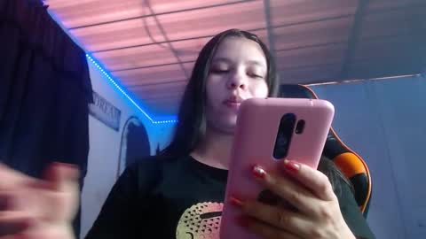 abbiprada online show from September 15, 2025, 6:41 pm