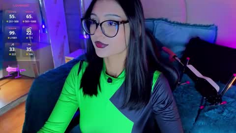 Snapshot of abby_dreamss chatting on December 19, 2025, 8:05 pm Abby online show from December 19, 2025, 8:05 pm