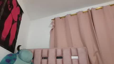 Snapshot of abby_moss_2 chatting on November 30, 2025, 5:33 am abby_moss_2 online show from November 30, 2025, 5:33 am