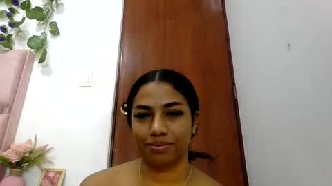abby_moss_2 online show from May 22, 2026, 1:50 pm