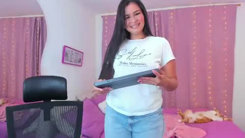 Snapshot of abby_parker1 chatting on July 27, 2026, 11:12 pm Abby online show from July 27, 2026, 11:12 pm