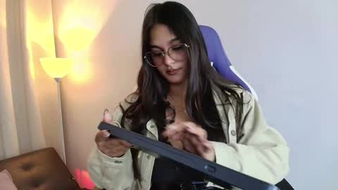 abby_raschell online show from February 28, 2026, 5:08 am