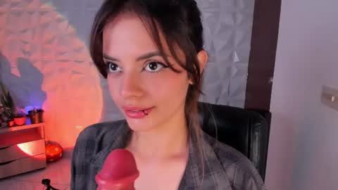 Abby Saenz online show from July 15, 2026, 10:37 pm