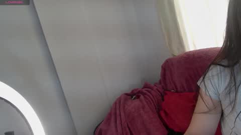 Vannesa online show from February 4, 2026, 12:22 pm