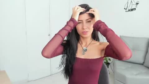 Laura  online show from April 26, 2026, 2:15 pm