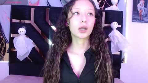 abbycute online show from October 23, 2025, 2:27 pm