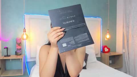 Snapshot of abbydixon1 chatting on December 2, 2025, 2:12 pm Abby Dixon online show from December 2, 2025, 2:12 pm