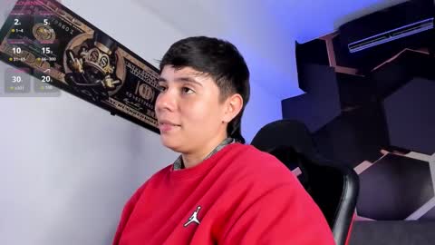 Abby Smith online show from November 19, 2025, 7:36 pm