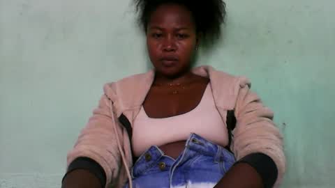 Snapshot of abella677022 chatting on March 9, 2026, 6:56 pm abella677022 online show from March 9, 2026, 6:56 pm