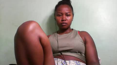 Snapshot of abella677022 chatting on March 11, 2026, 5:02 am abella677022 online show from March 11, 2026, 5:02 am