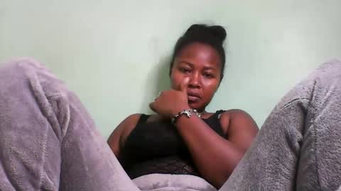 Snapshot of abella677022 chatting on March 11, 2026, 6:25 pm abella677022 online show from March 11, 2026, 6:25 pm