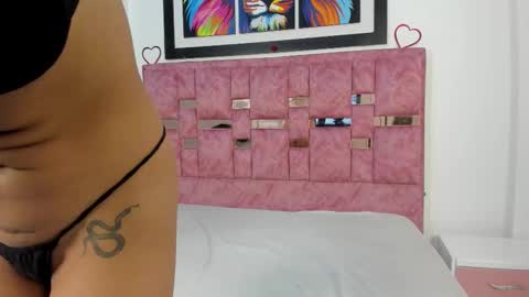 Snapshot of abella_lov chatting on October 15, 2025, 12:27 pm abella_lov online show from October 15, 2025, 12:27 pm