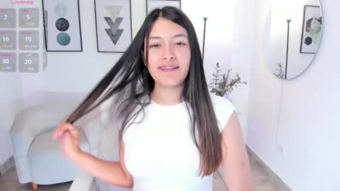 Snapshot of abella_ruiz chatting on March 4, 2025, 5:03 pm Abella Ruiz online show from March 4, 2025, 5:03 pm