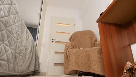 Mermaid online show from November 8, 2025, 7:45 pm