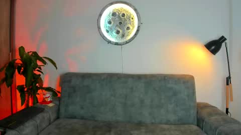 Snapshot of abellaconnor chatting on May 28, 2026, 10:40 pm Abella and Kendra online show from May 28, 2026, 10:40 pm