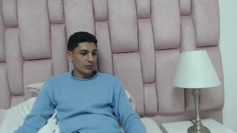 Snapshot of abie_max chatting on December 2, 2024, 9:17 pm abie max online show from December 2, 2024, 9:17 pm