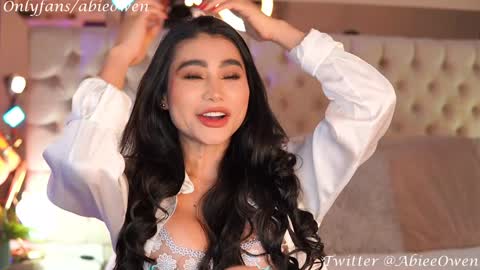 abie_owen online show from January 4, 2025, 12:05 am