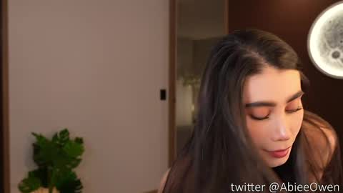 Snapshot of abie_owen chatting on June 6, 2026, 12:49 am abie_owen online show from June 6, 2026, 12:49 am