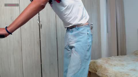 Abigail online show from December 22, 2025, 12:35 pm