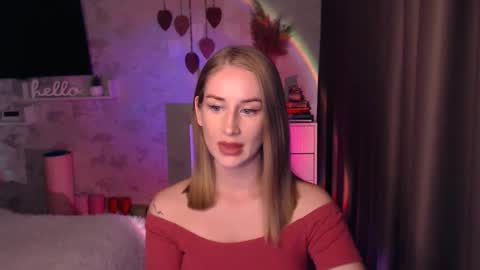 Anna online show from October 13, 2025, 4:51 pm