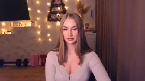 Anna online show from December 13, 2025, 8:14 pm