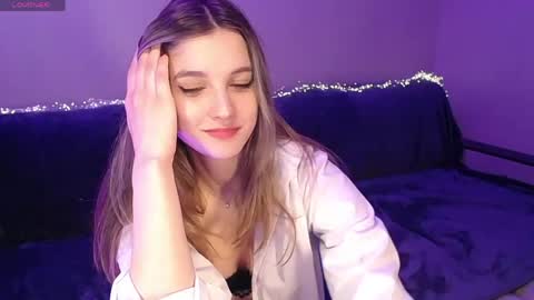 Snapshot of abigailwills chatting on April 25, 2026, 5:10 pm Abigail online show from April 25, 2026, 5:10 pm