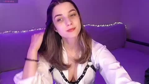 Abigail online show from July 13, 2026, 6:55 pm