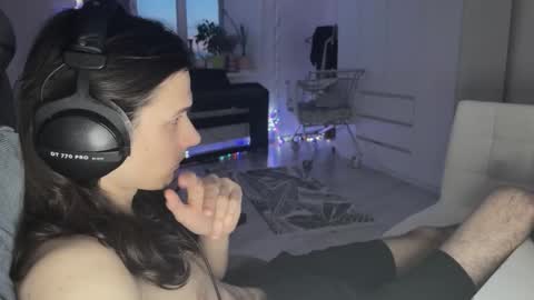 hi  cum in pvt noi extra tip online show from February 22, 2026, 2:04 pm