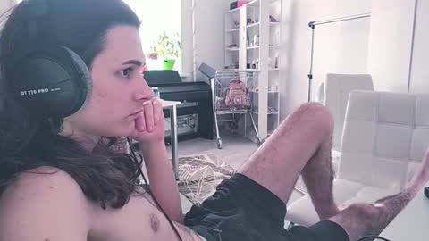 hi  cum in pvt noi extra tip online show from March 30, 2026, 12:17 pm