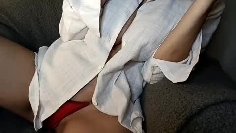 abril2026 online show from April 14, 2026, 7:09 pm