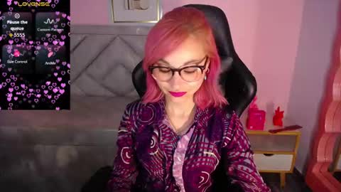 abril_ch_ online show from February 21, 2026, 12:17 pm