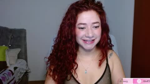 Snapshot of abril_lovee2 chatting on March 29, 2026, 3:45 pm Abril online show from March 29, 2026, 3:45 pm