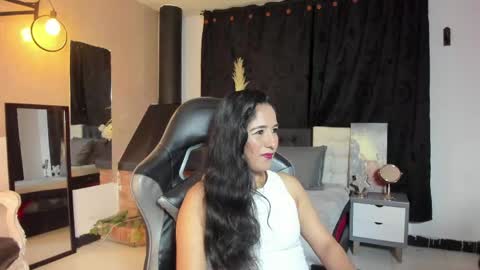 Abril online show from June 4, 2026, 3:56 am