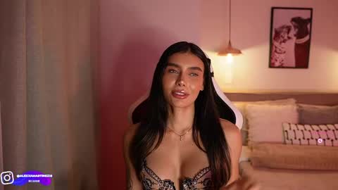 Snapshot of abril_w18 chatting on March 30, 2026, 11:28 pm My name is Alexa. Please say hello I like to chat with you. If you have requests please use tip online show from March 30, 2026, 11:28 pm