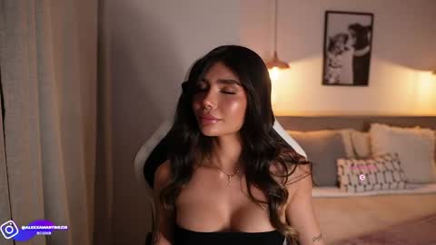 Snapshot of abril_w18 chatting on April 23, 2026, 10:56 pm My name is Alexa. Please say hello I like to chat with you. If you have requests please use tip online show from April 23, 2026, 10:56 pm