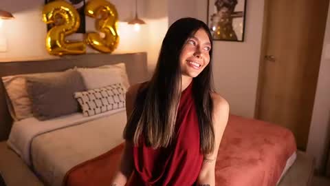 Snapshot of abril_w18 chatting on April 30, 2026, 11:20 pm My name is Alexa. Please say hello I like to chat with you. If you have requests please use tip online show from April 30, 2026, 11:20 pm