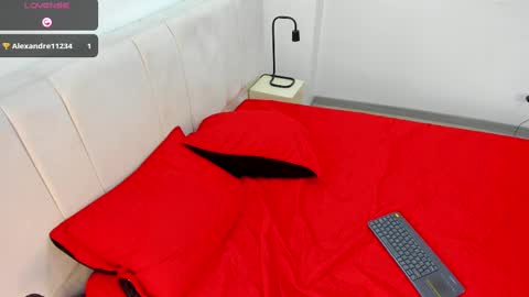 Snapshot of abrilsonne chatting on March 2, 2025, 7:45 pm AbrilSonne online show from March 2, 2025, 7:45 pm